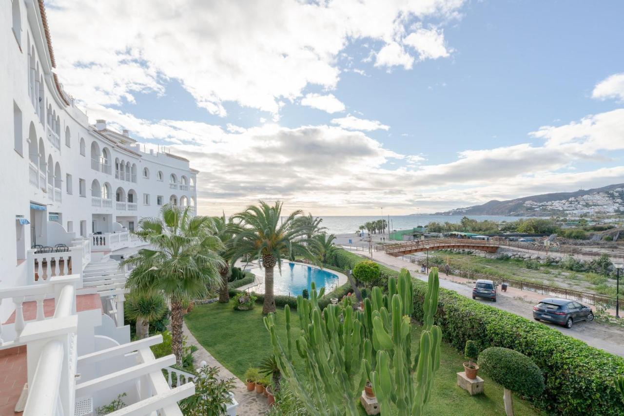 Estela Maris Nerja Buitenkant foto